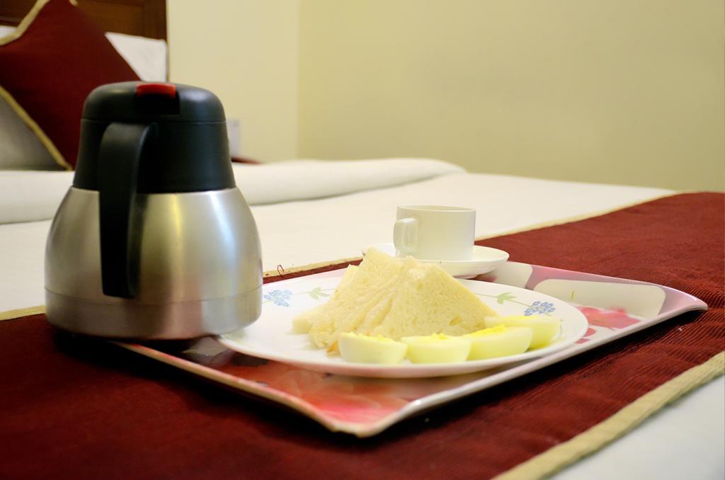 Hotel Oyo 2031 Sunshine 3*
