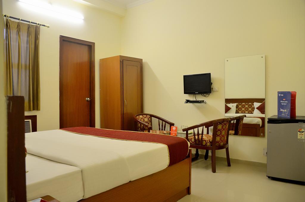 Oyo 2031 Sunshine 3* Lucknow